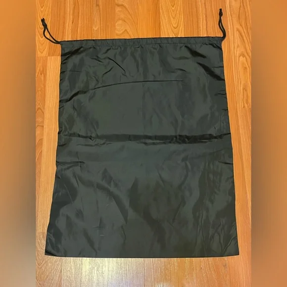 Goldbergh Black and Gold Lettered Drawstring Dust Bag - Picture 2 of 2